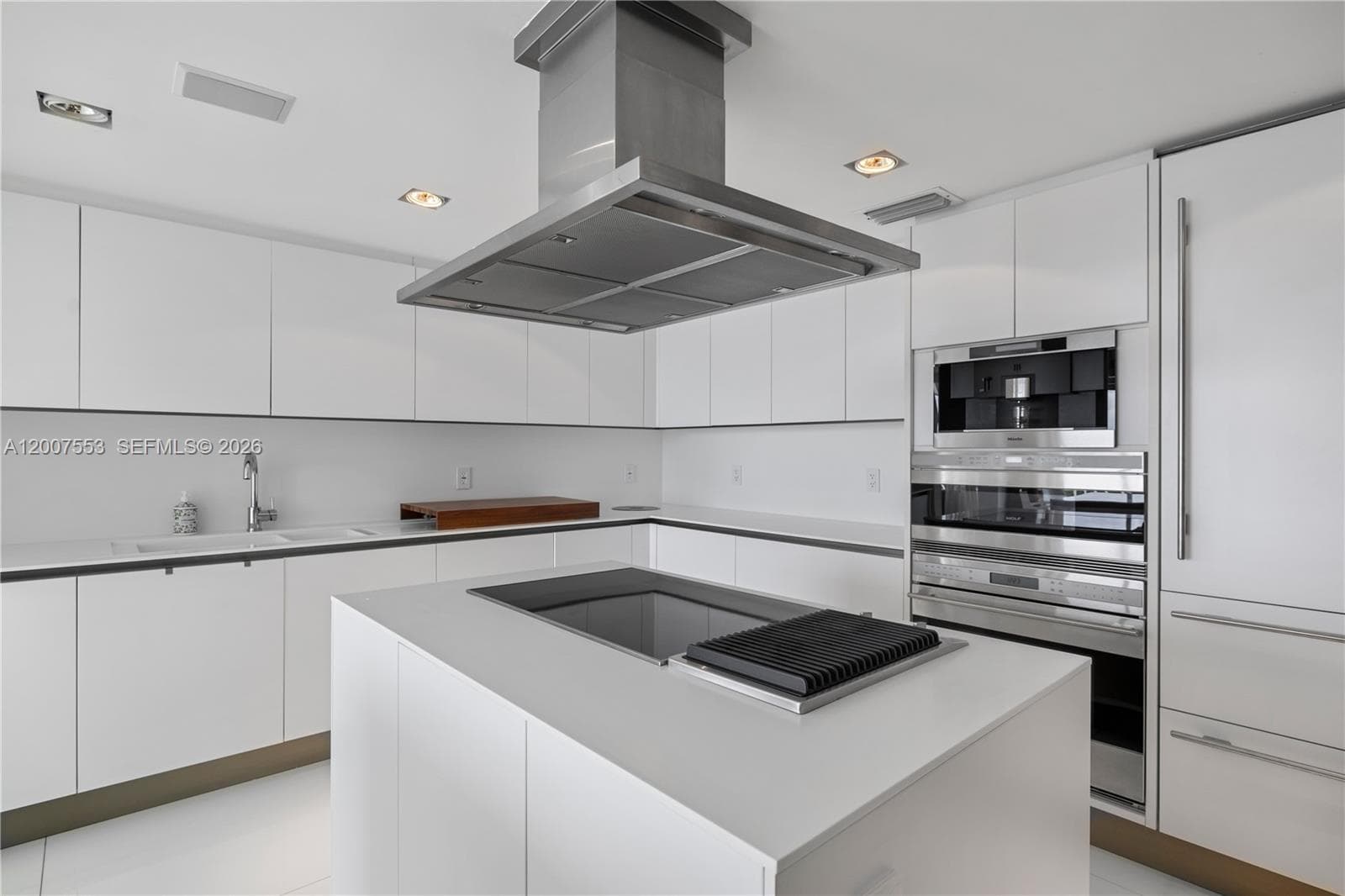 10155 Collins Ave 1210 photo 12