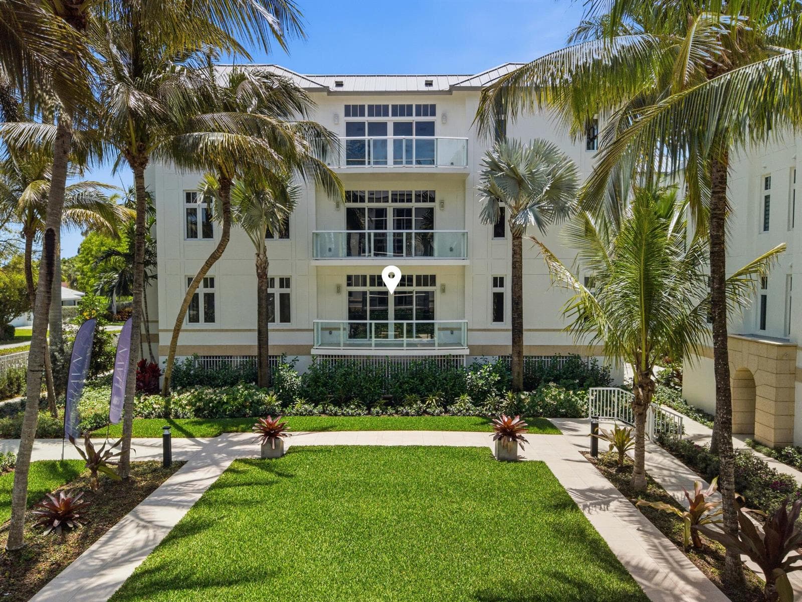 178 Lake Drive #4102 3