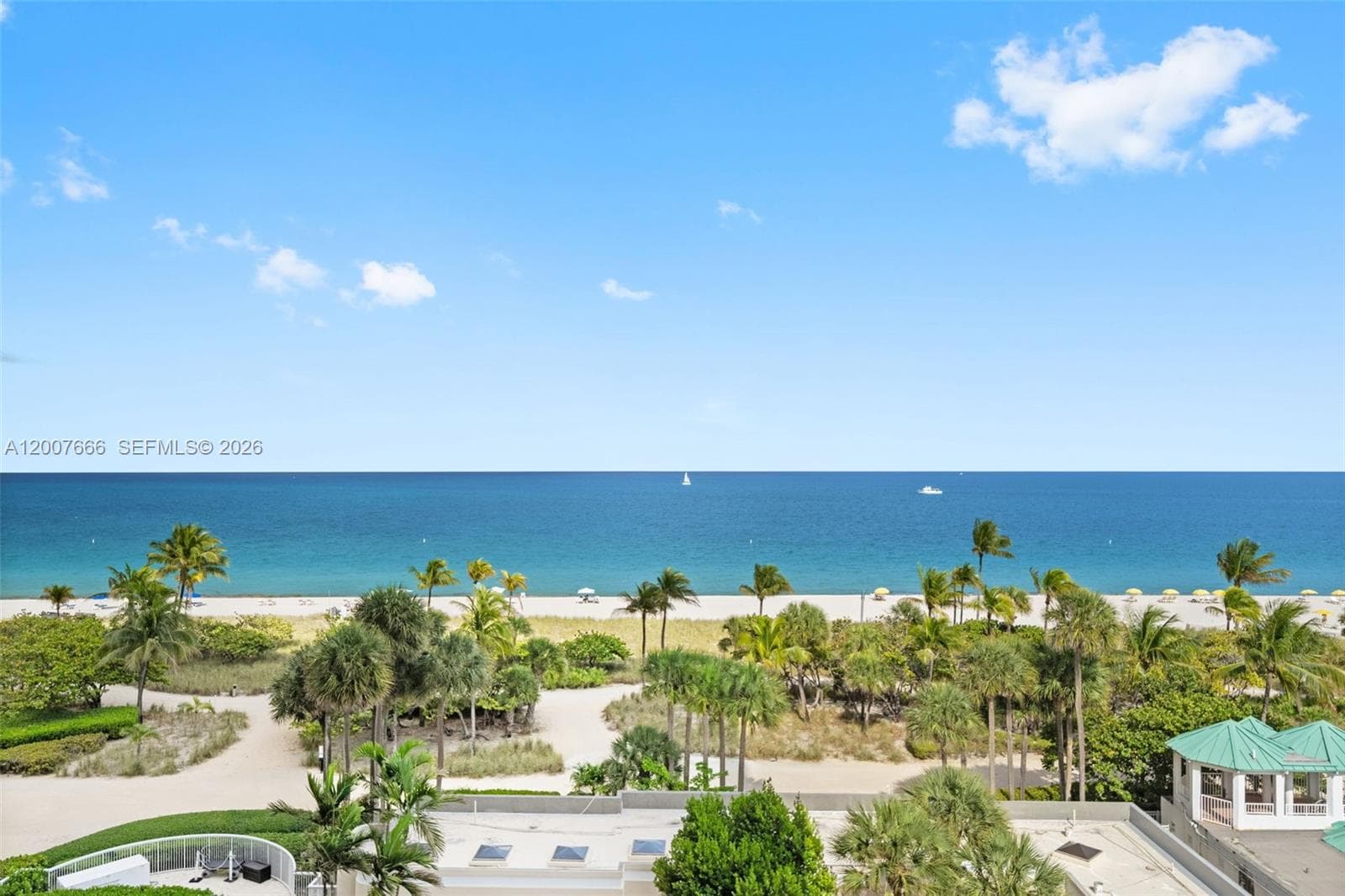 9999 Collins Ave 1