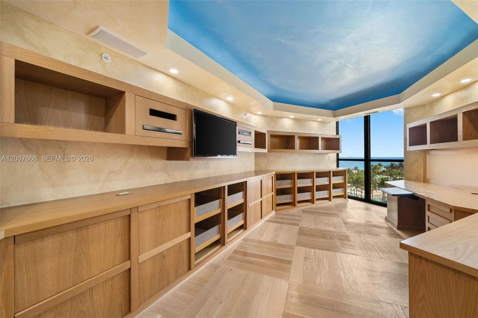 9999 Collins Ave 6G photo 19
