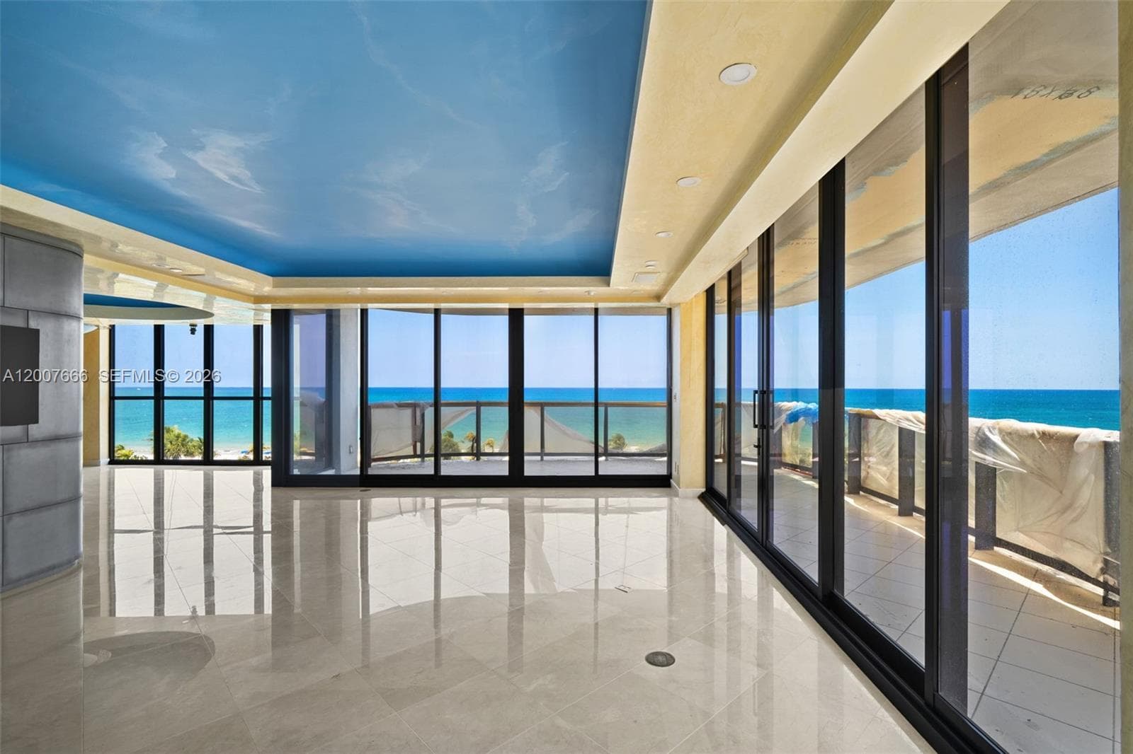 9999 Collins Ave 4