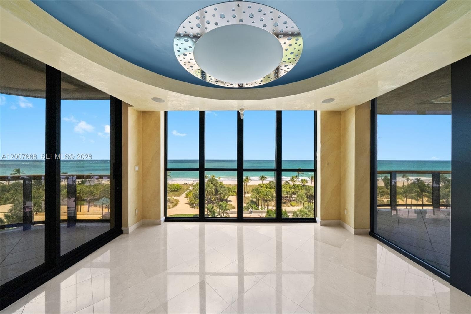 9999 Collins Ave 6G photo 8