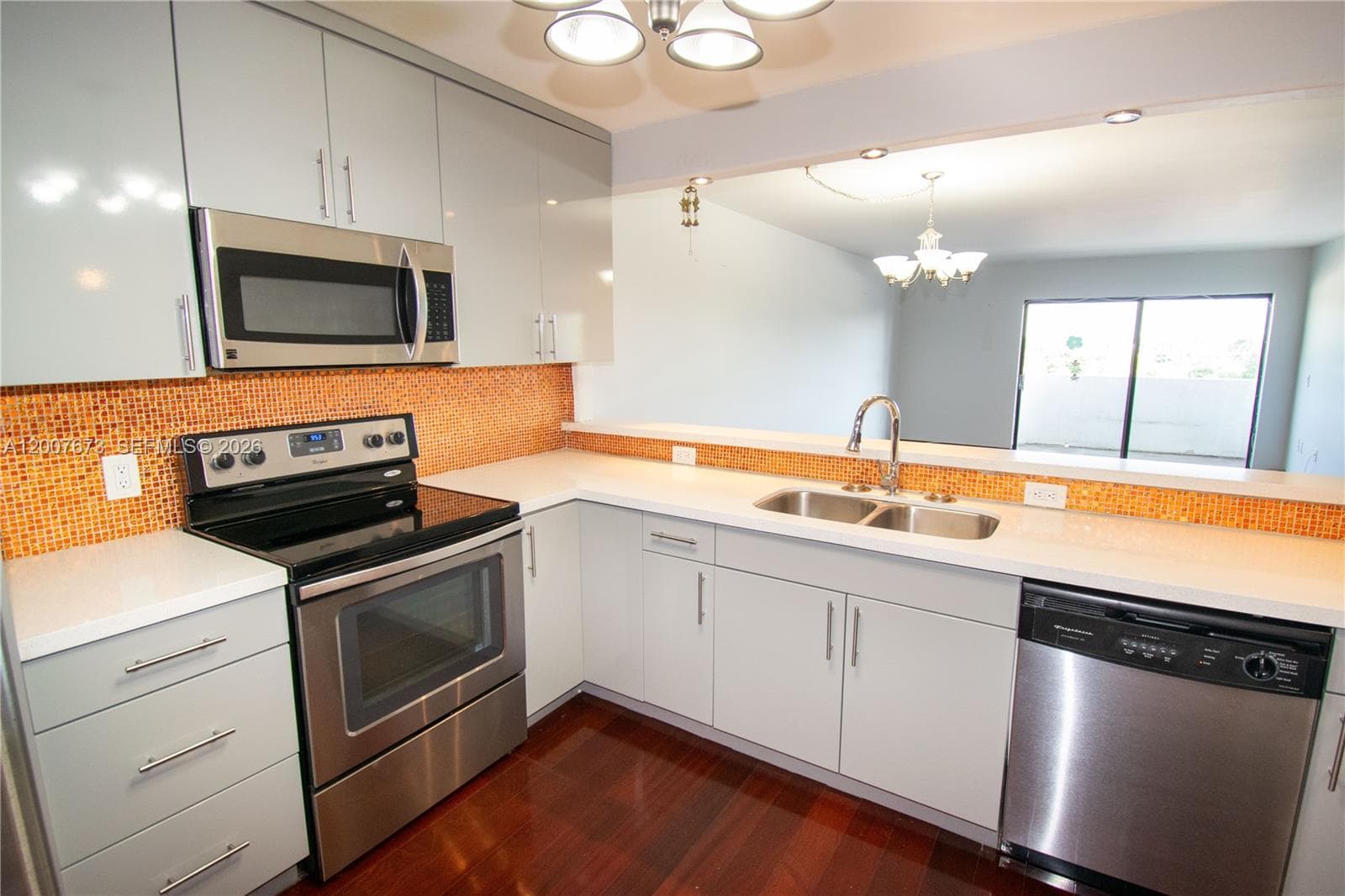 110 S Shore Dr 5B photo 7