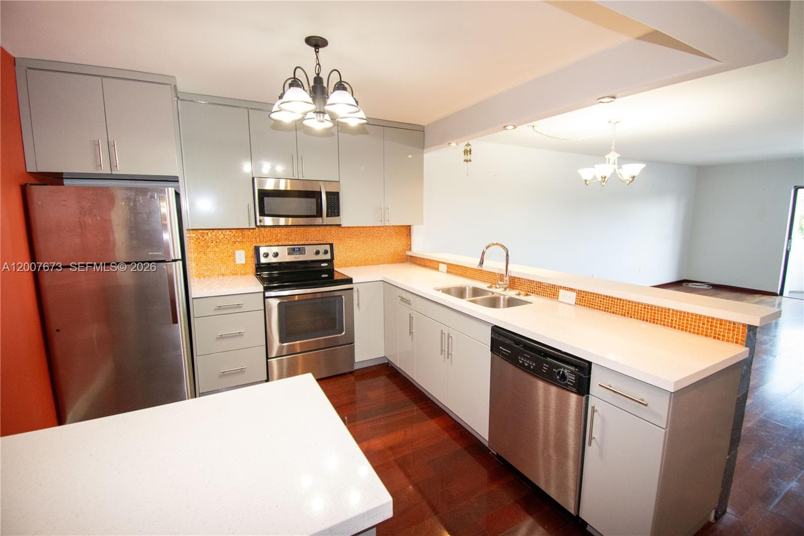 110 S Shore Dr 5B photo 10