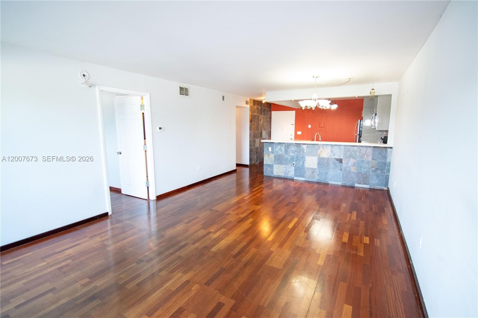 110 S Shore Dr 5B photo 15
