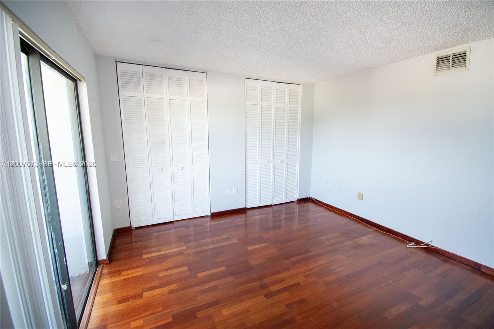 110 S Shore Dr 5B photo 19