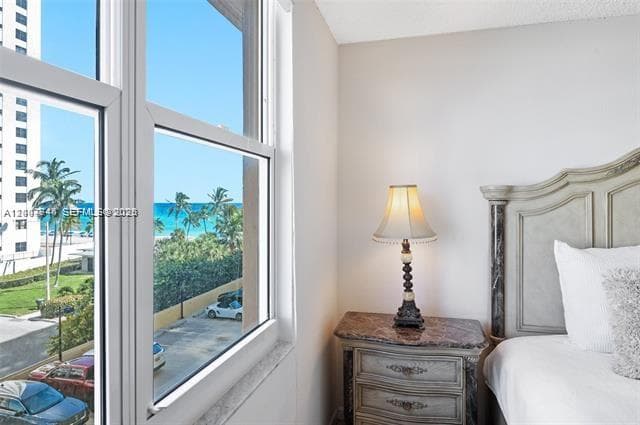 2501 S Ocean Dr 402 photo 11
