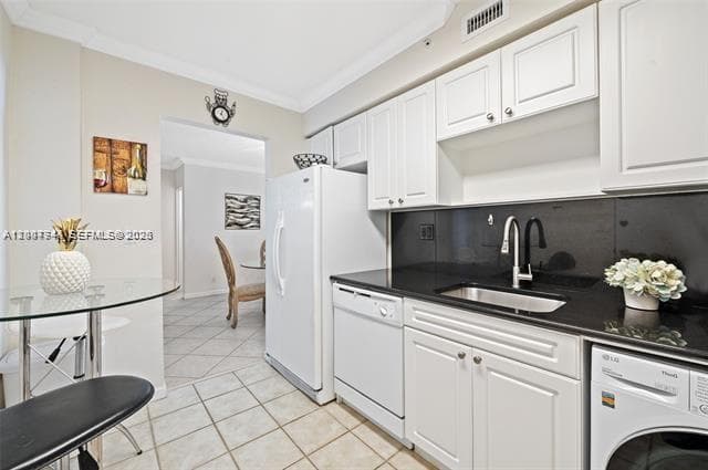 2501 S Ocean Dr 402 photo 8