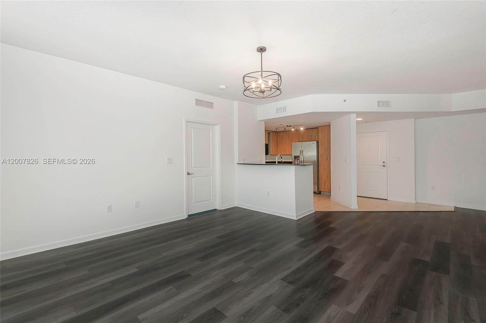 7900 Harbor Island Dr #703 4