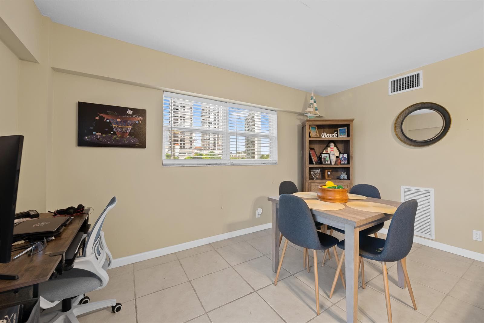 95 N Birch Road 304 photo 7
