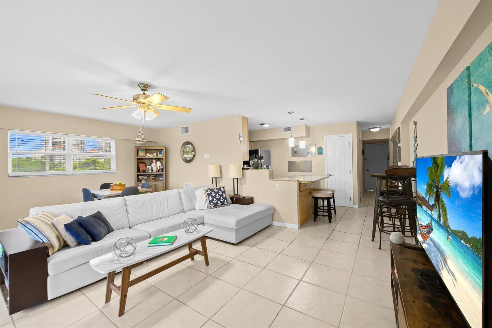 95 N Birch Road 304 photo 8