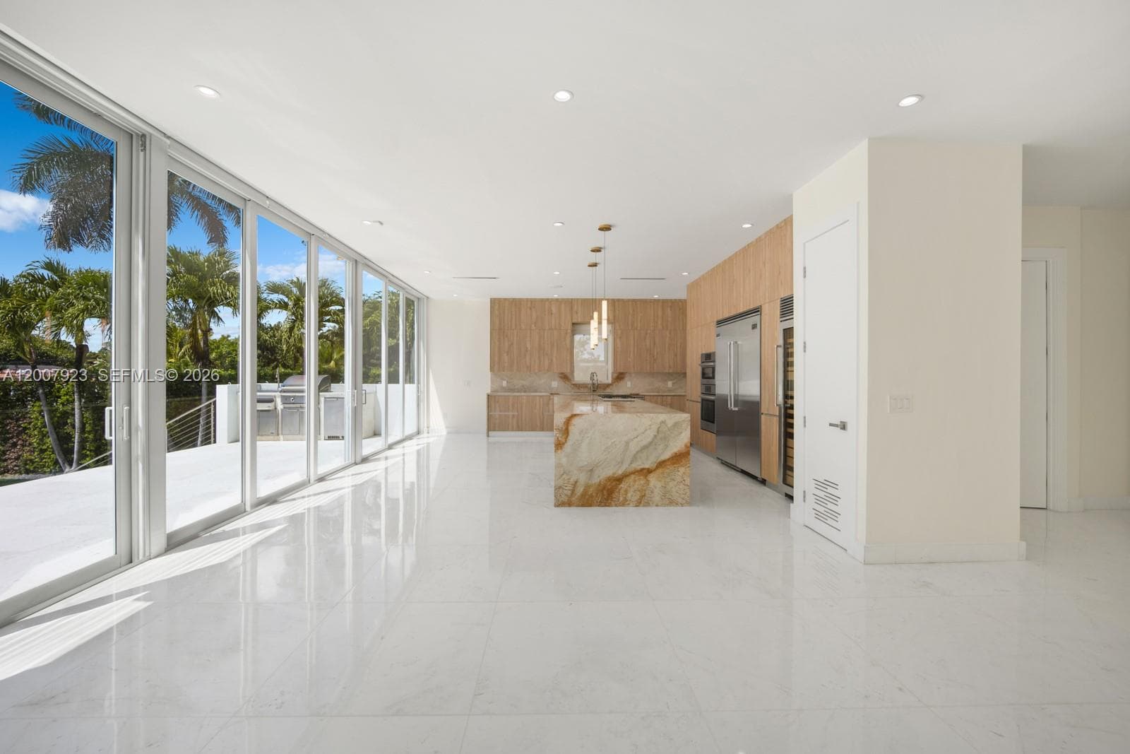 1090 84th St photo 23
