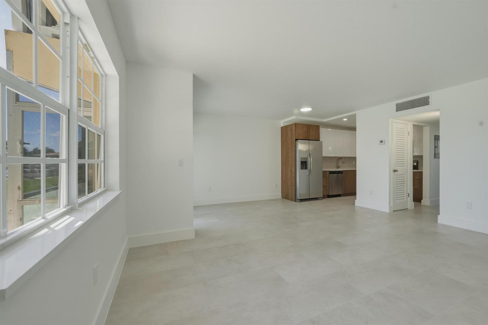 700 Pine Drive #105 3