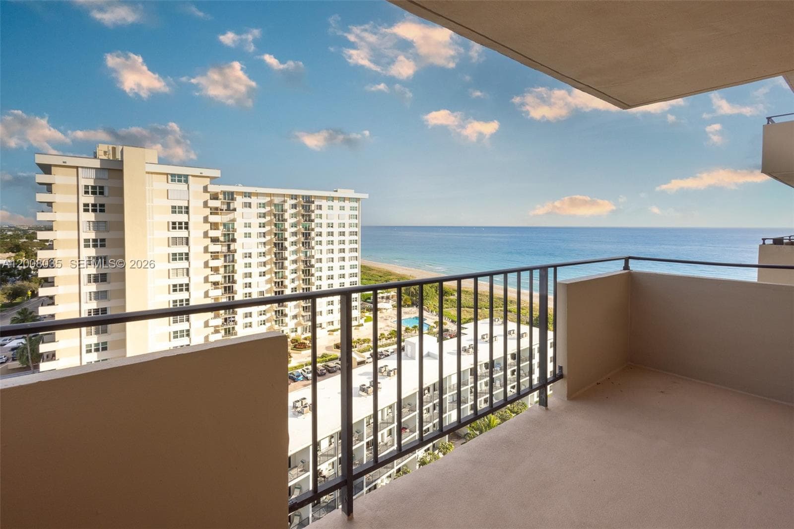 2000 Ocean Blvd 5