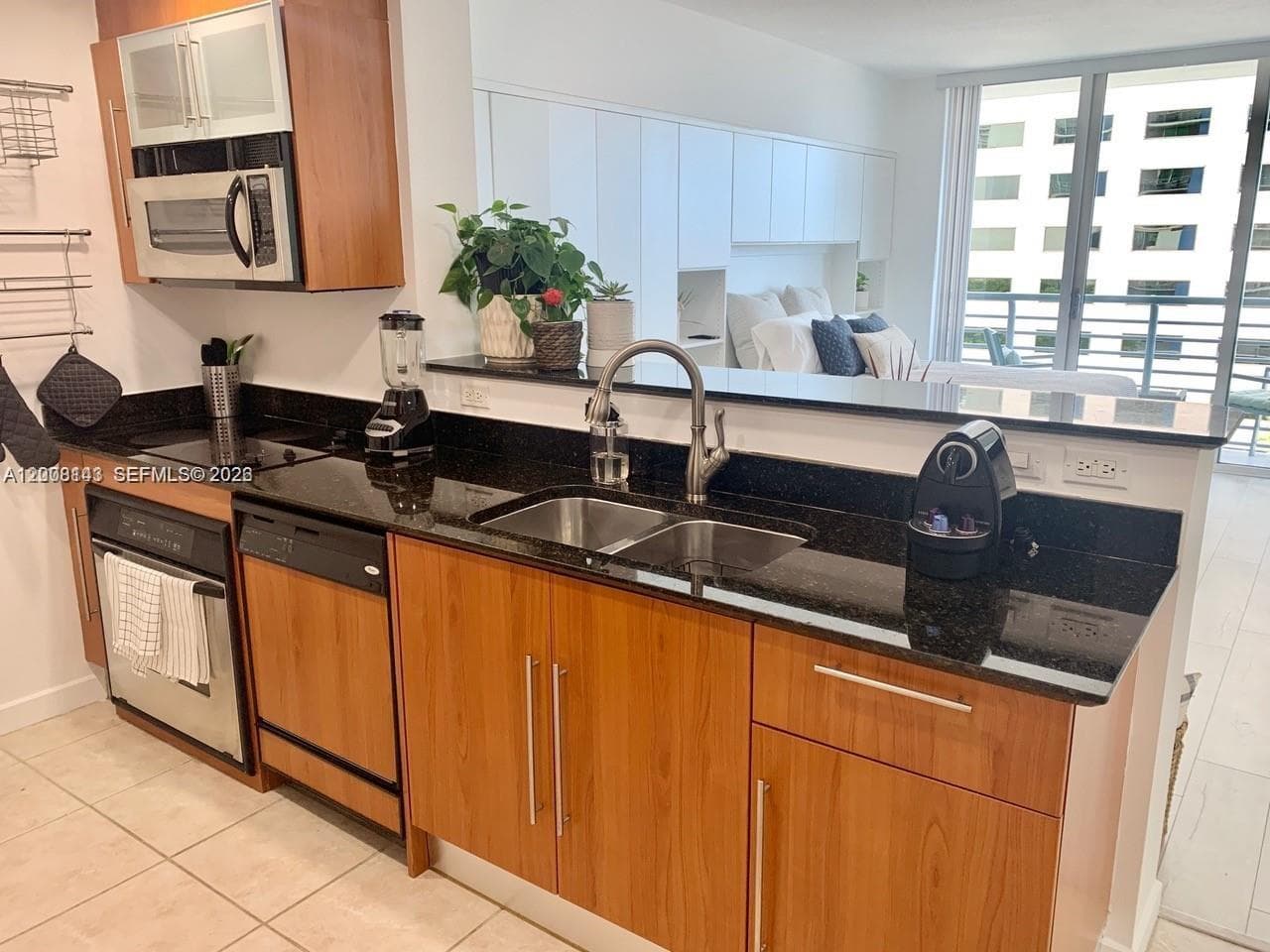 335 S Biscayne Blvd 1106 photo 13