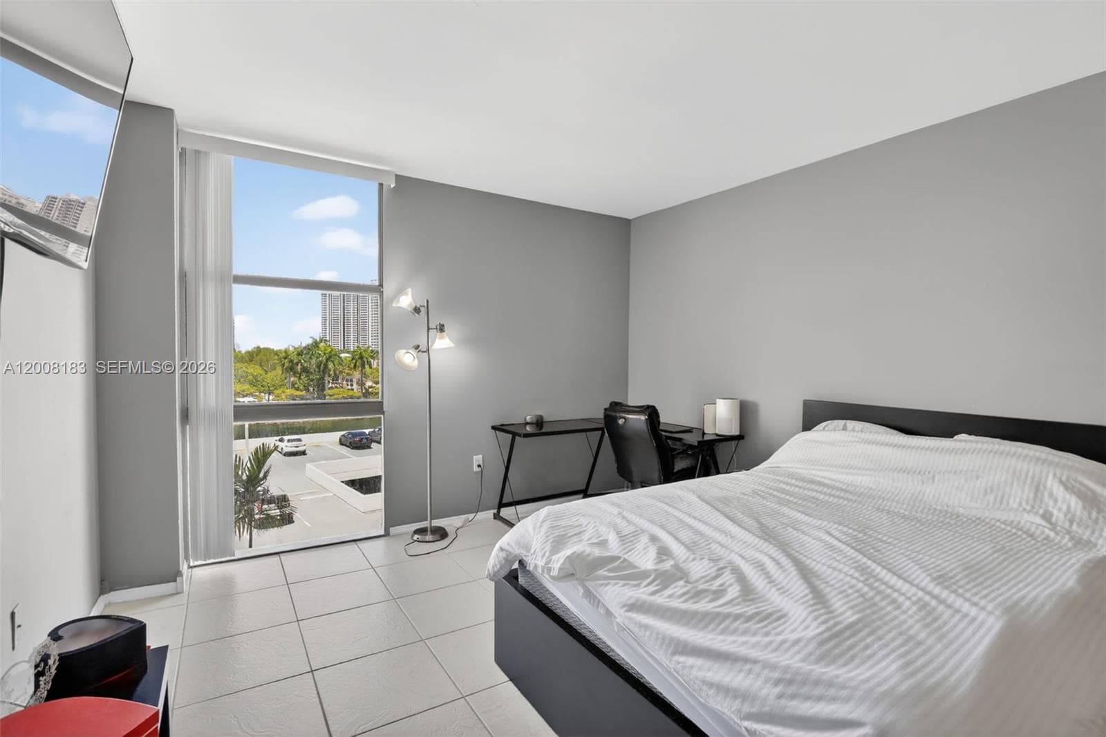 3675 N Country Club Dr 410 photo 20