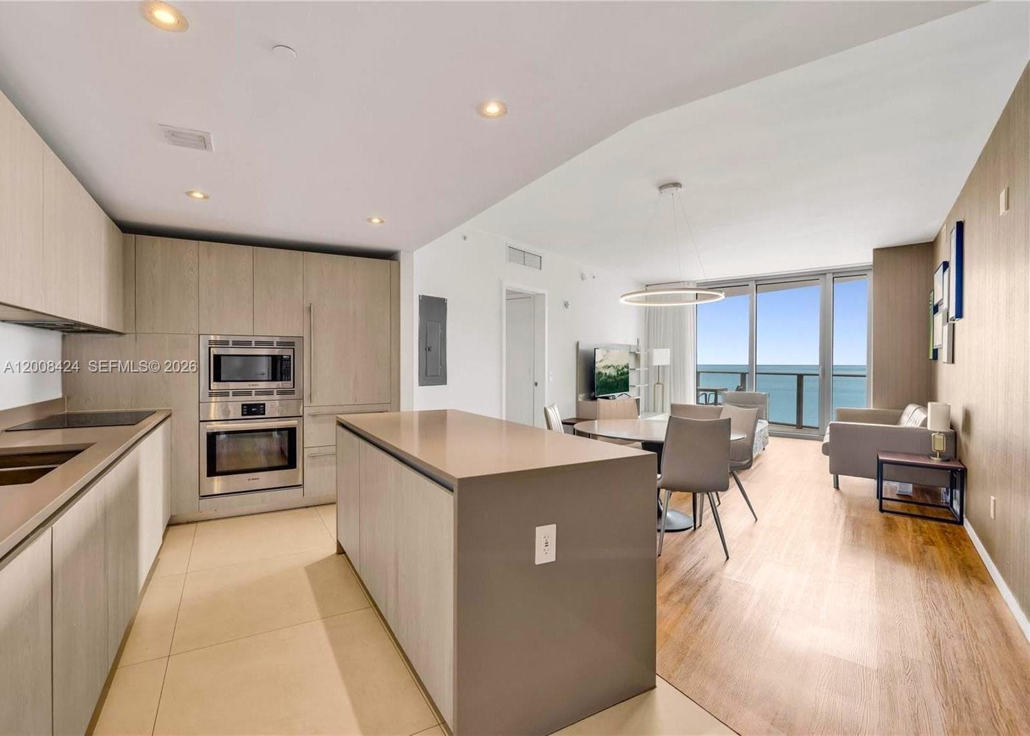 4111 Ocean Dr 3