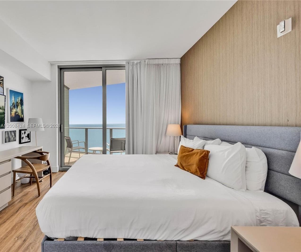4111 Ocean Dr 2303 photo 9