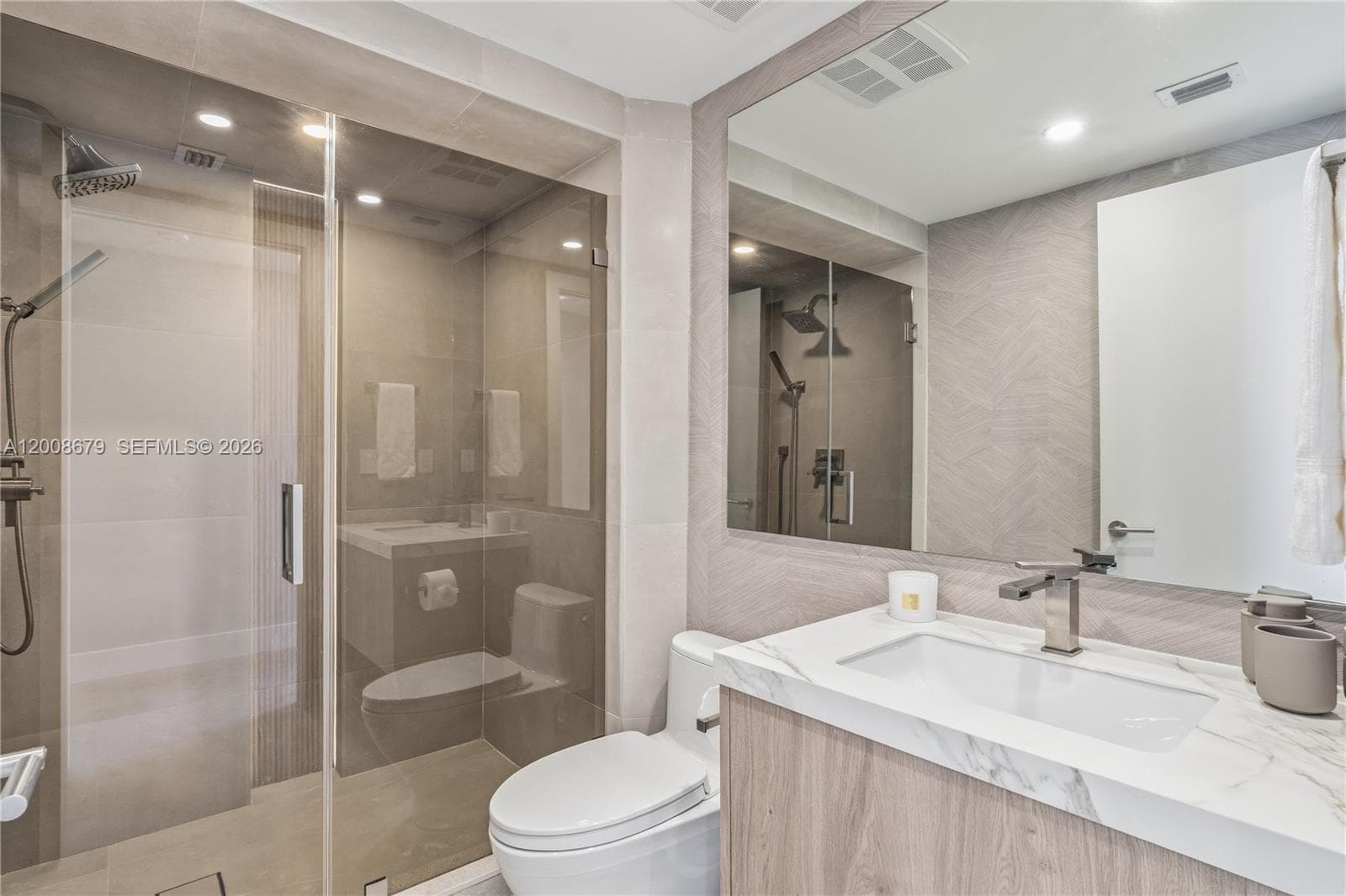 17875 Collins Ave 3906 photo 22