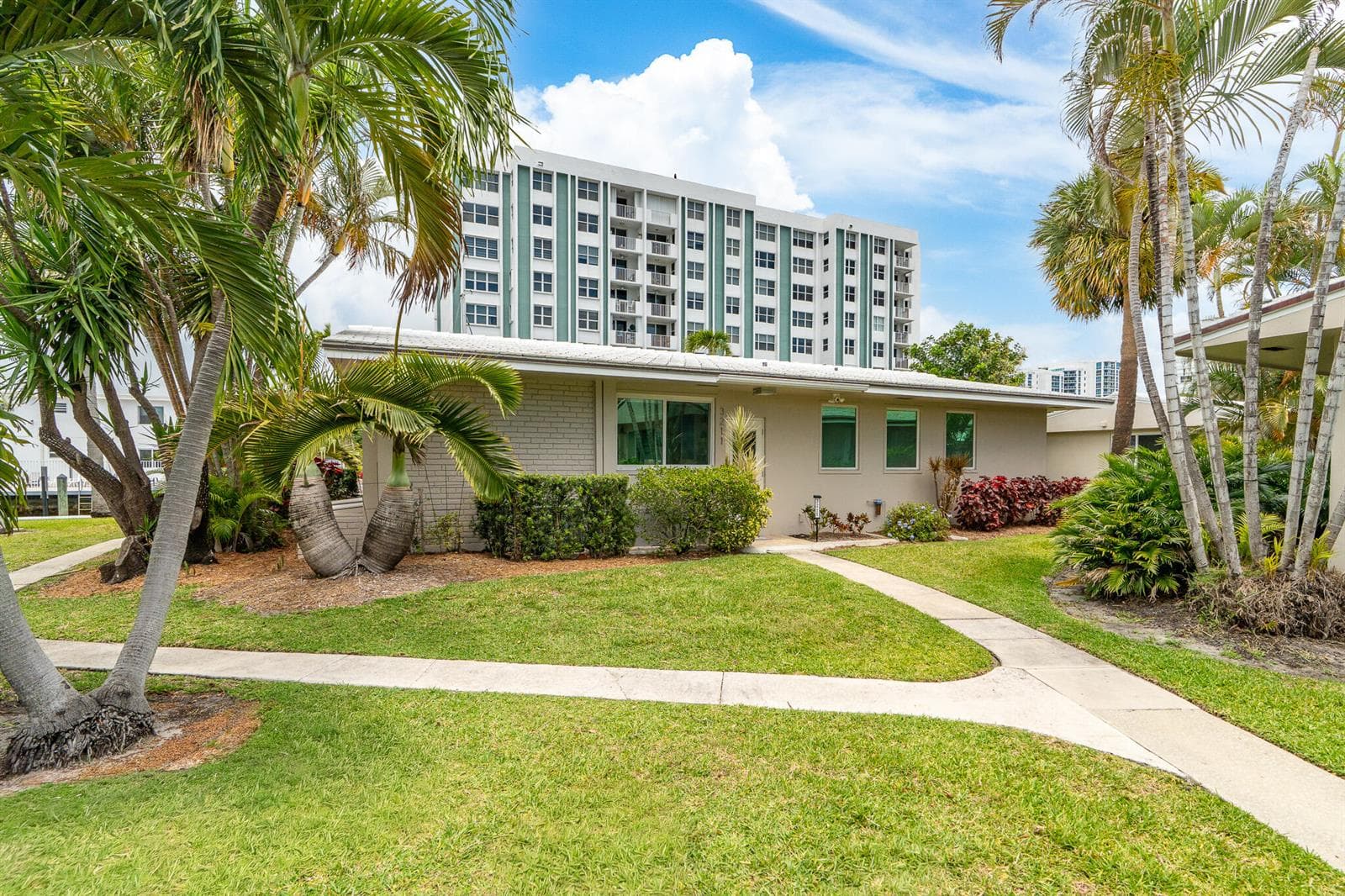 3211 SE 11th Street #3e 3