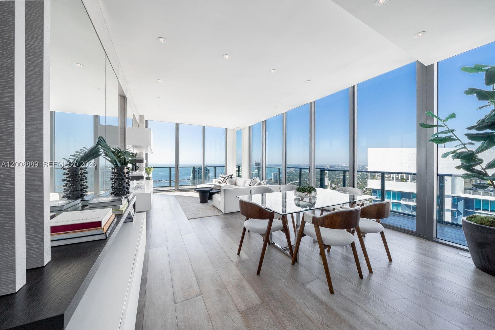 1300 Miami Ave 3