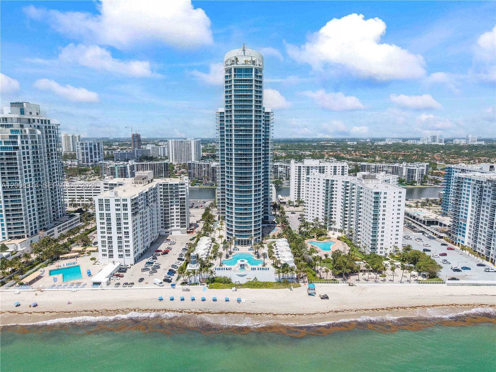 3101 Ocean Dr 1