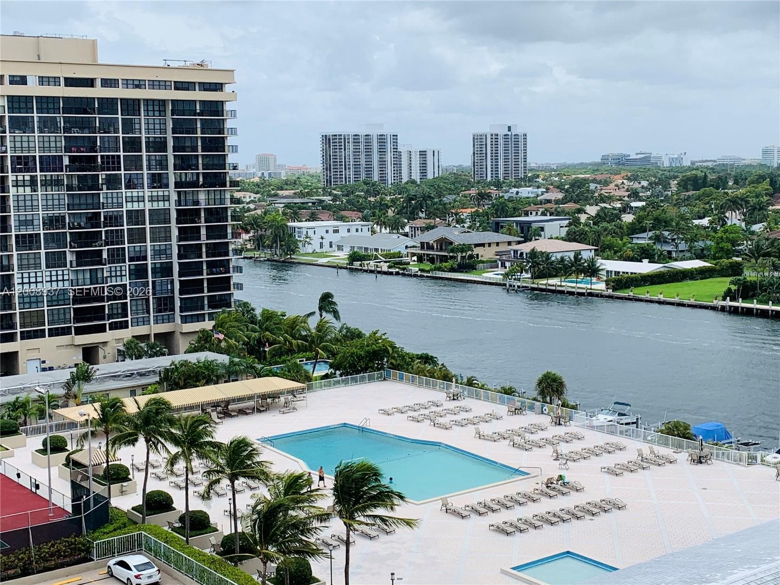 1950 S Ocean Dr 5L photo 17