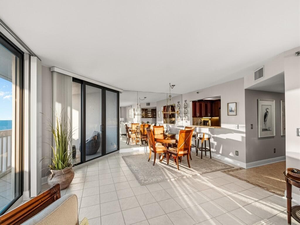 9960 S Ocean Drive 1905 photo 7