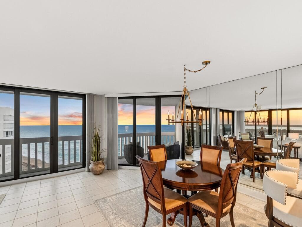 9960 S Ocean Drive 1905 photo 3