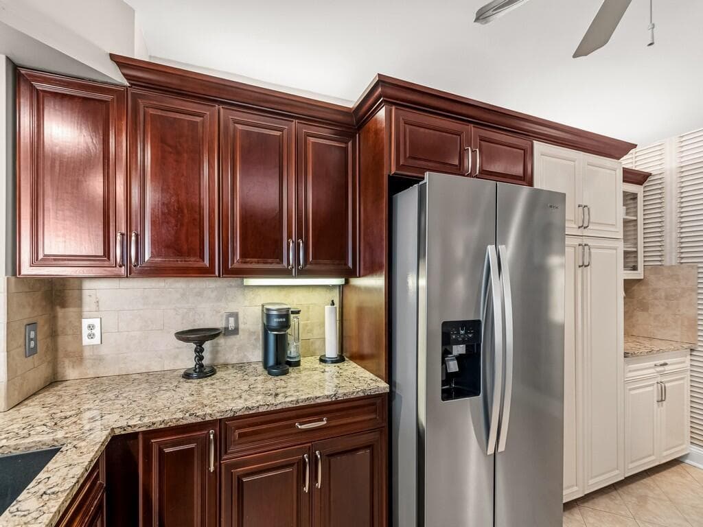 9960 S Ocean Drive 1905 photo 4