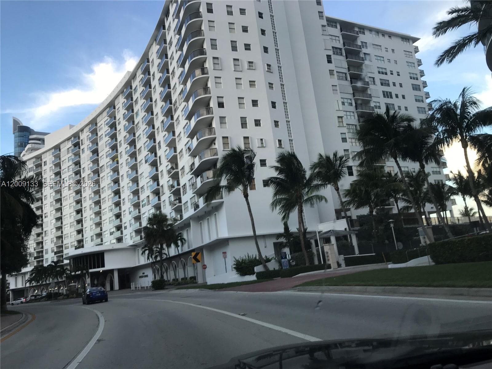 6039 Collins Ave 1510 photo 17