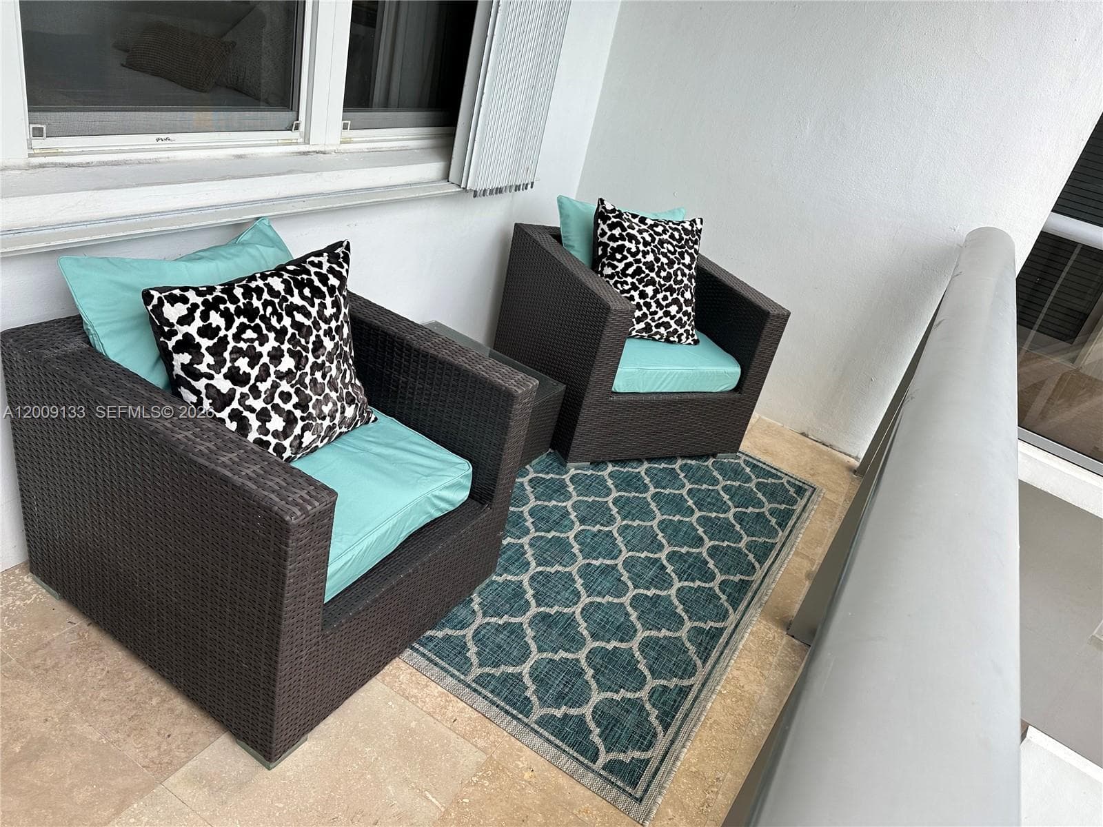 6039 Collins Ave 1510 photo 16