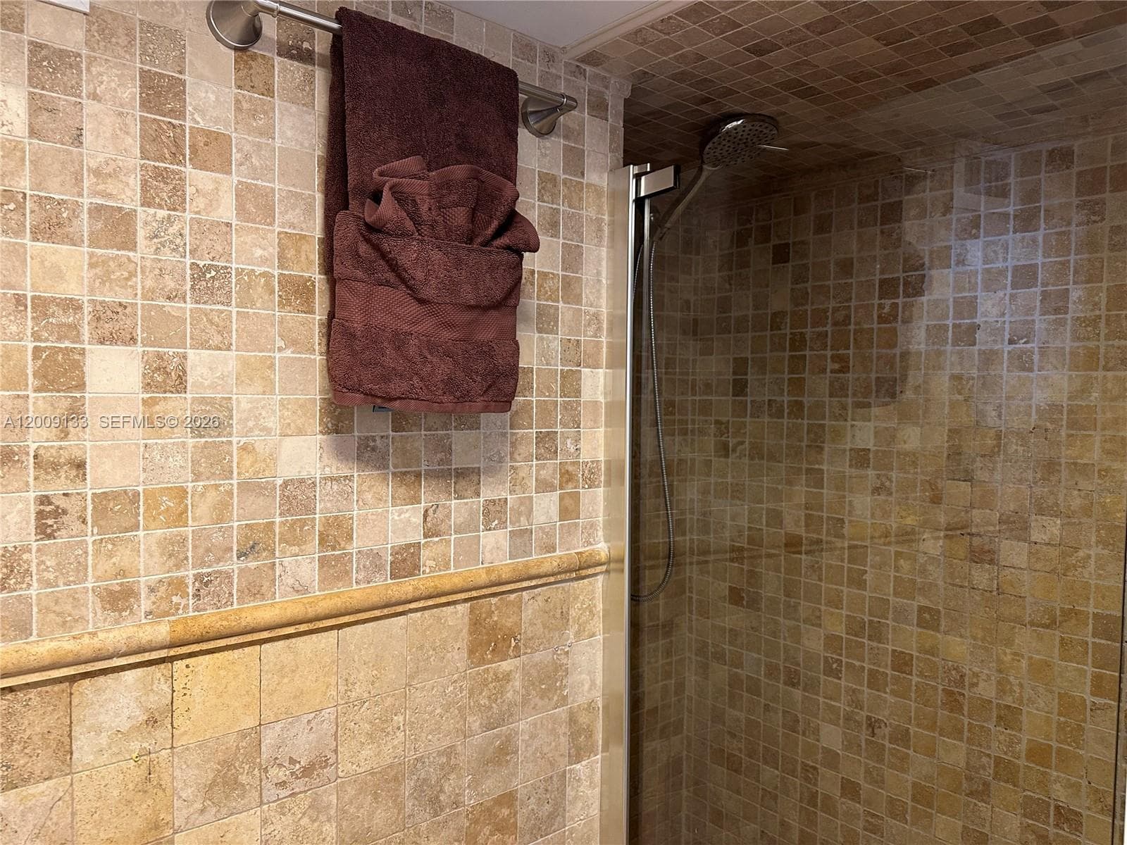 6039 Collins Ave 1510 photo 15