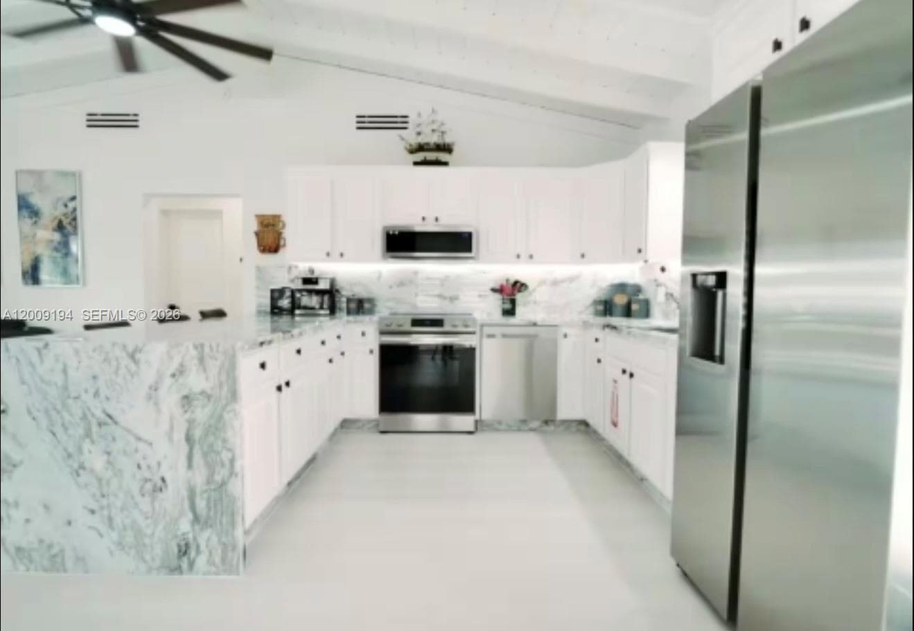 2133 Yellowtail Dr 4
