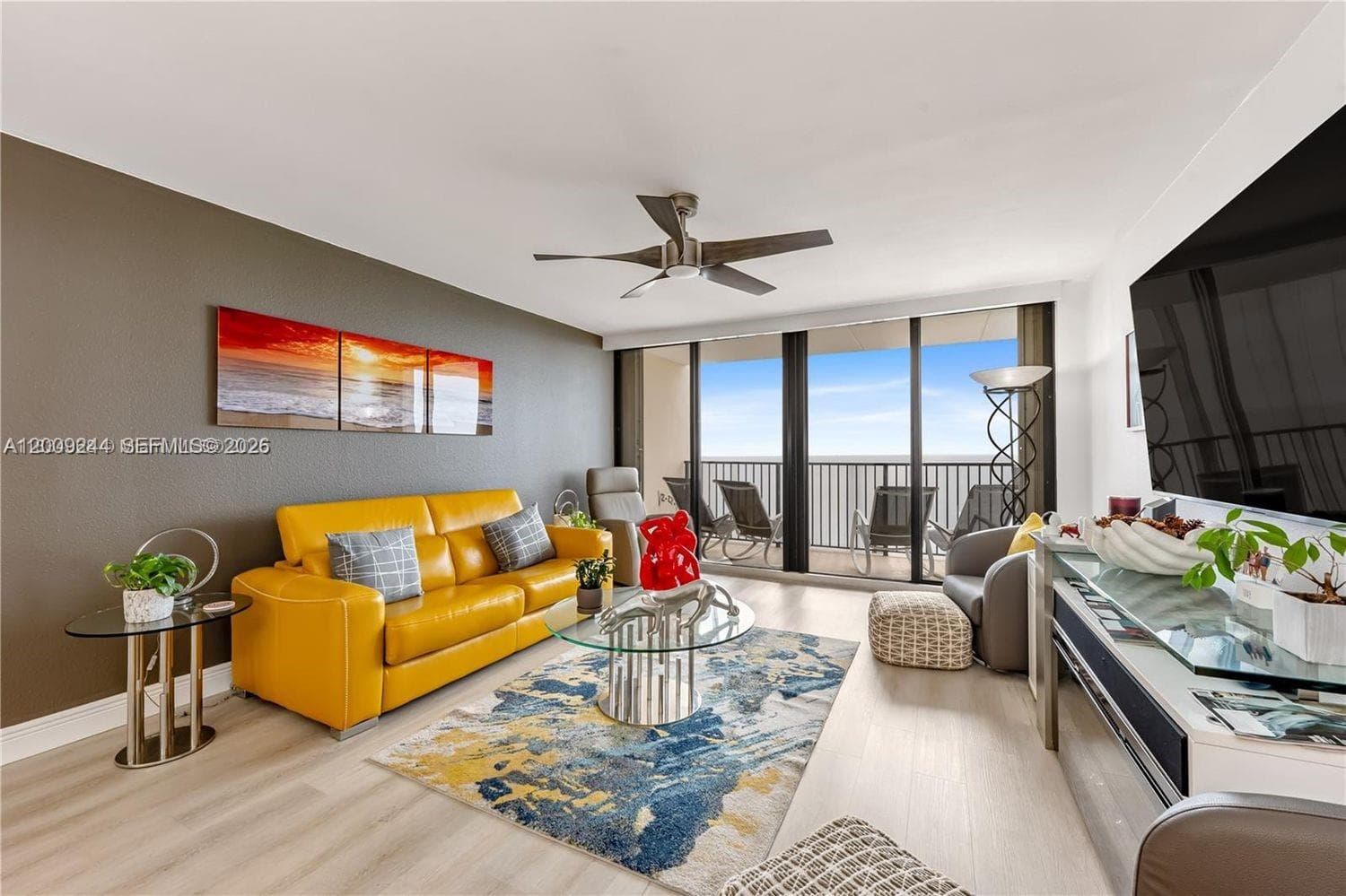 2201 S Ocean Dr 2202 photo 1