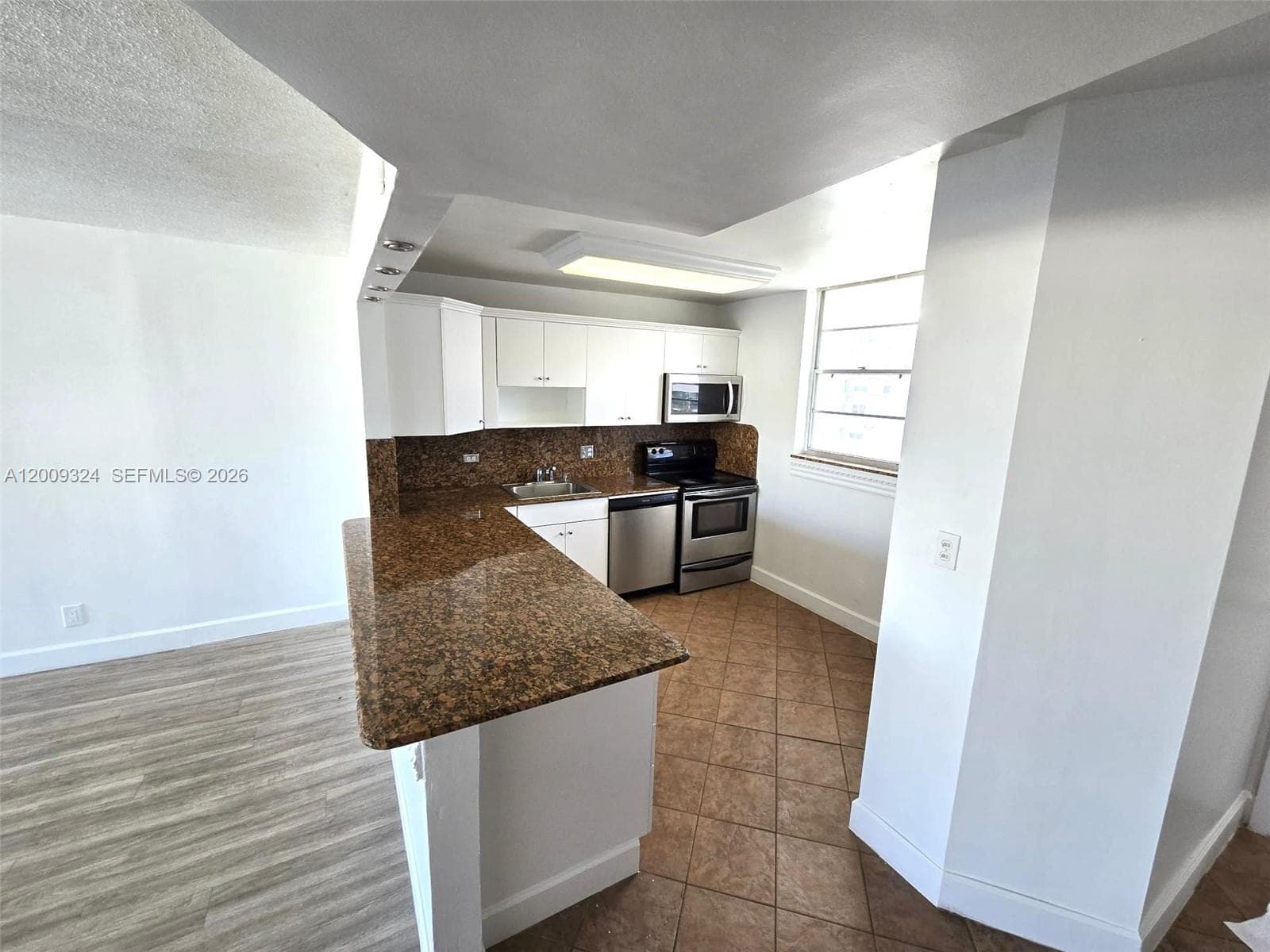 3703 166th St 609 photo 5
