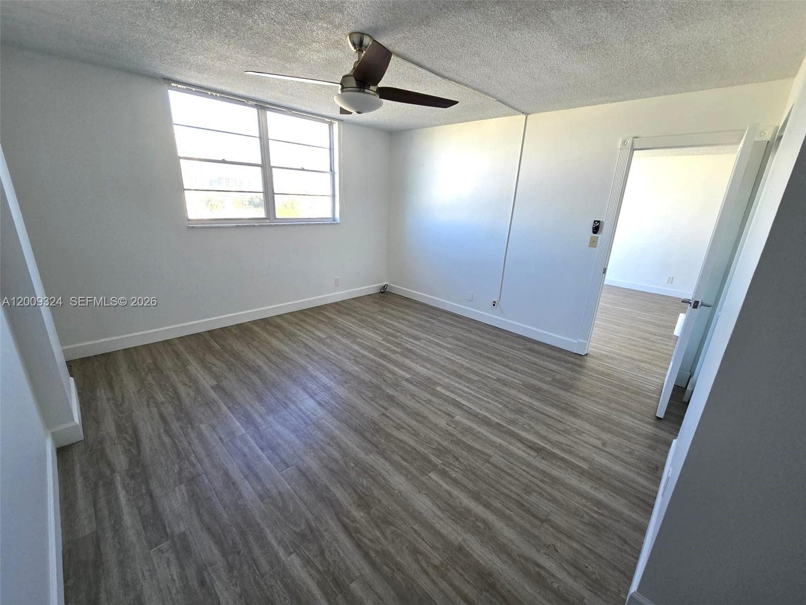 3703 166th St 609 photo 11