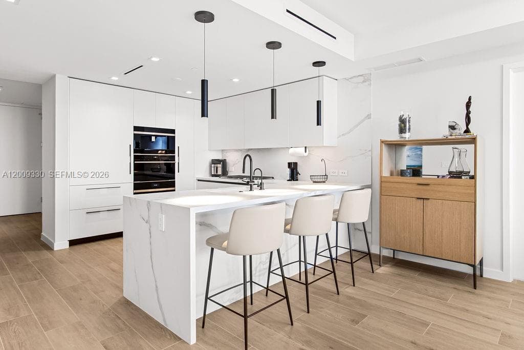 1116 Ocean Blvd 2