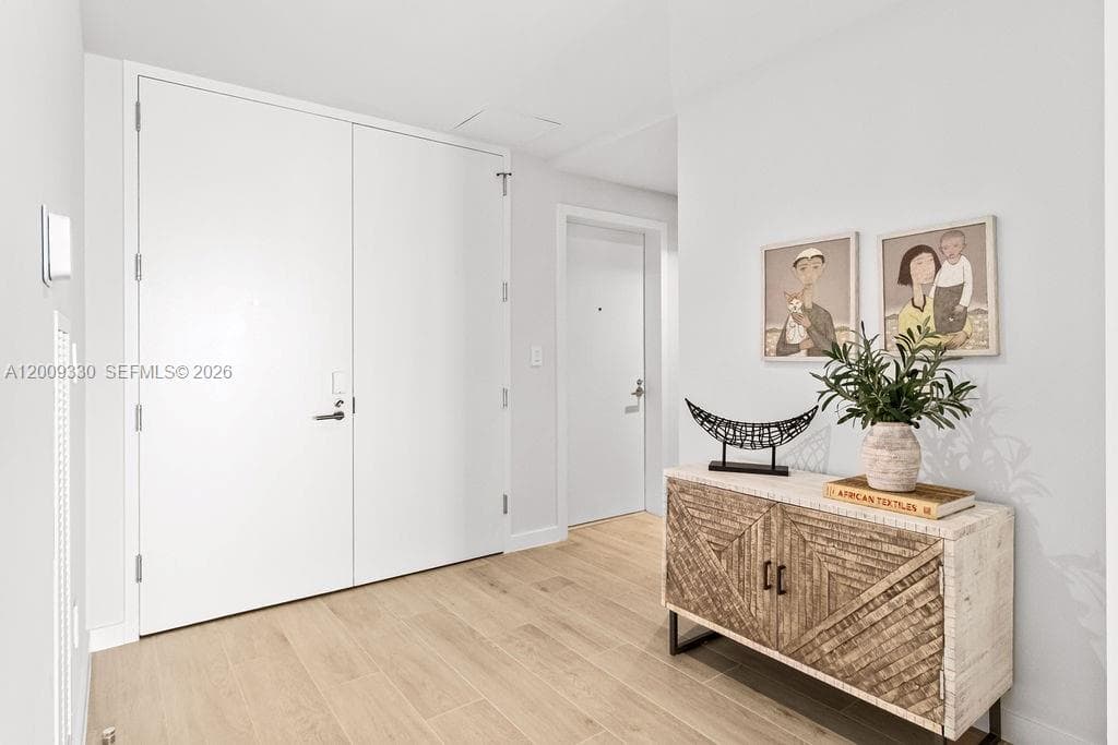 1116 Ocean Blvd 1205 photo 6