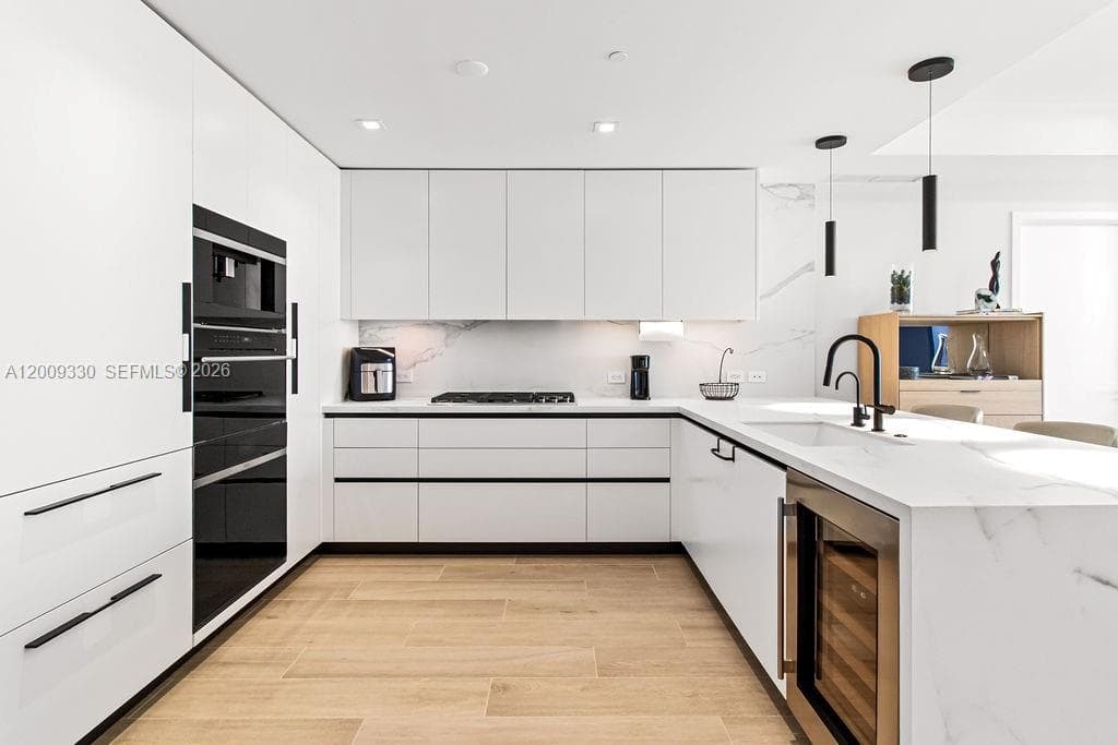 1116 Ocean Blvd 4