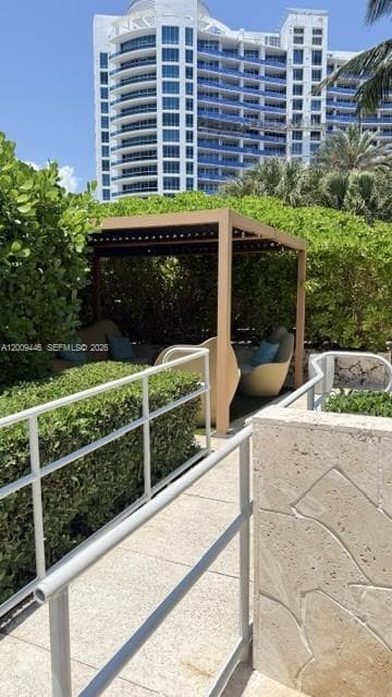 5875 Collins Ave 708 photo 24