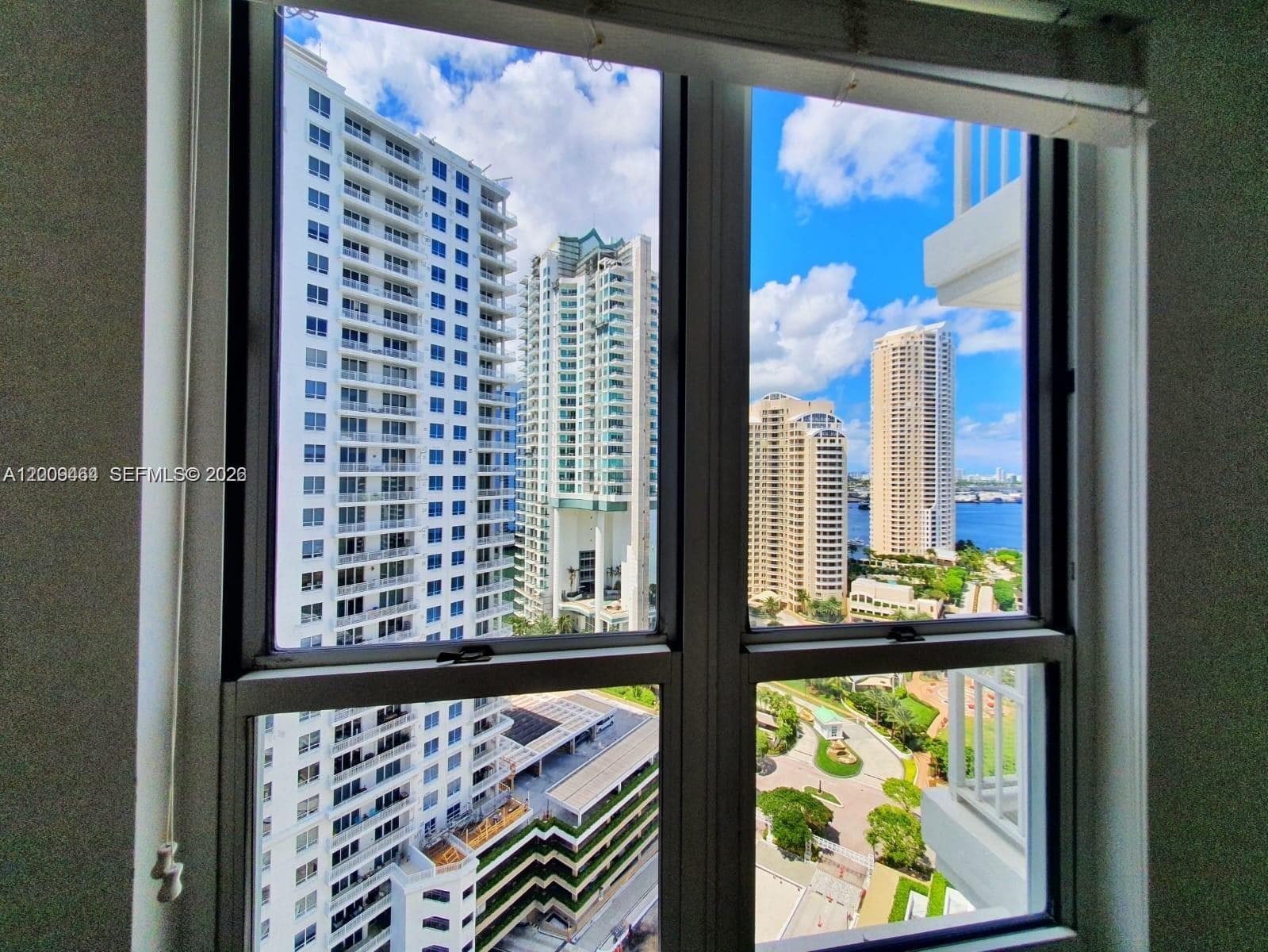 701 Brickell Key Blvd 2306 photo 14