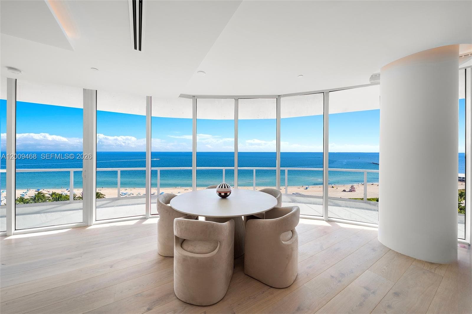 100 Pointe Dr 3