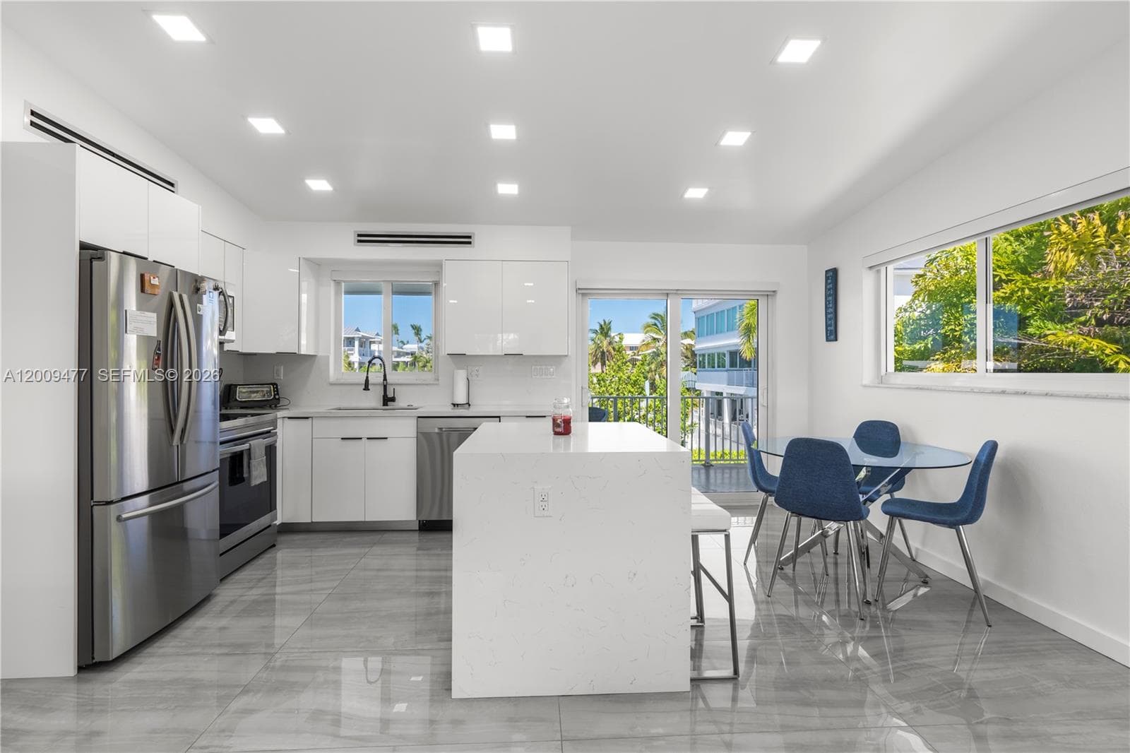 200 Plantation Shores Dr photo 7
