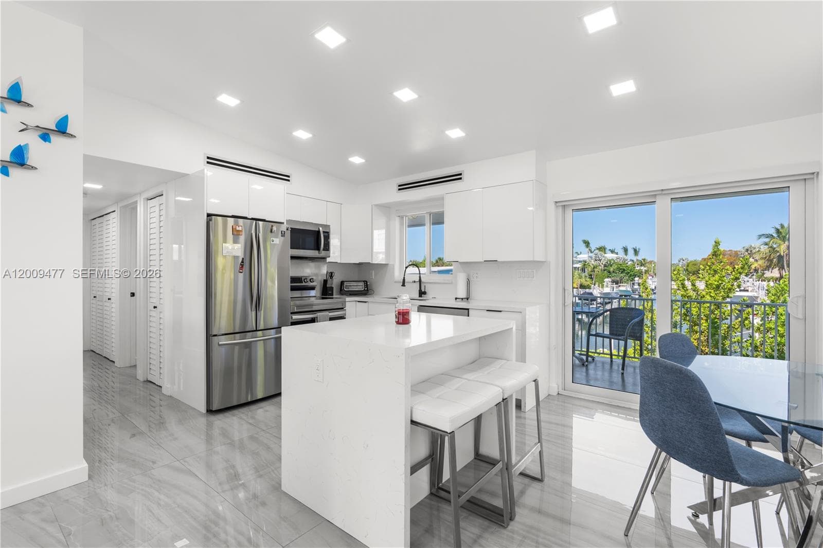 200 Plantation Shores Dr 5