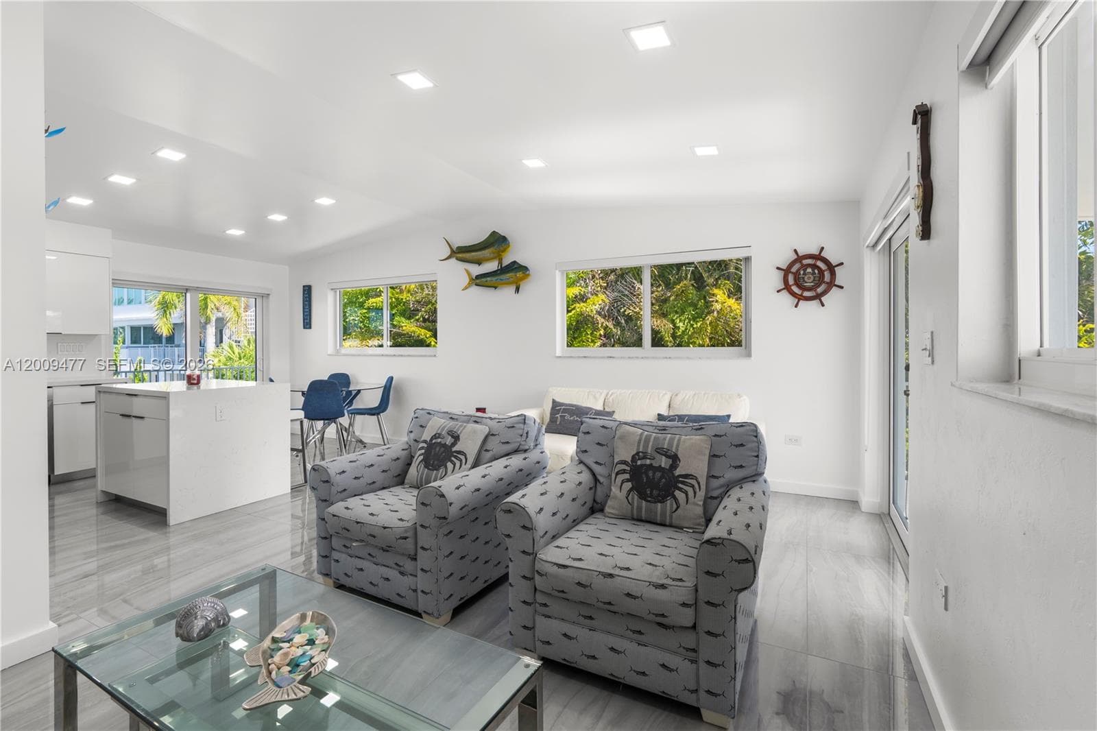 200 Plantation Shores Dr 4