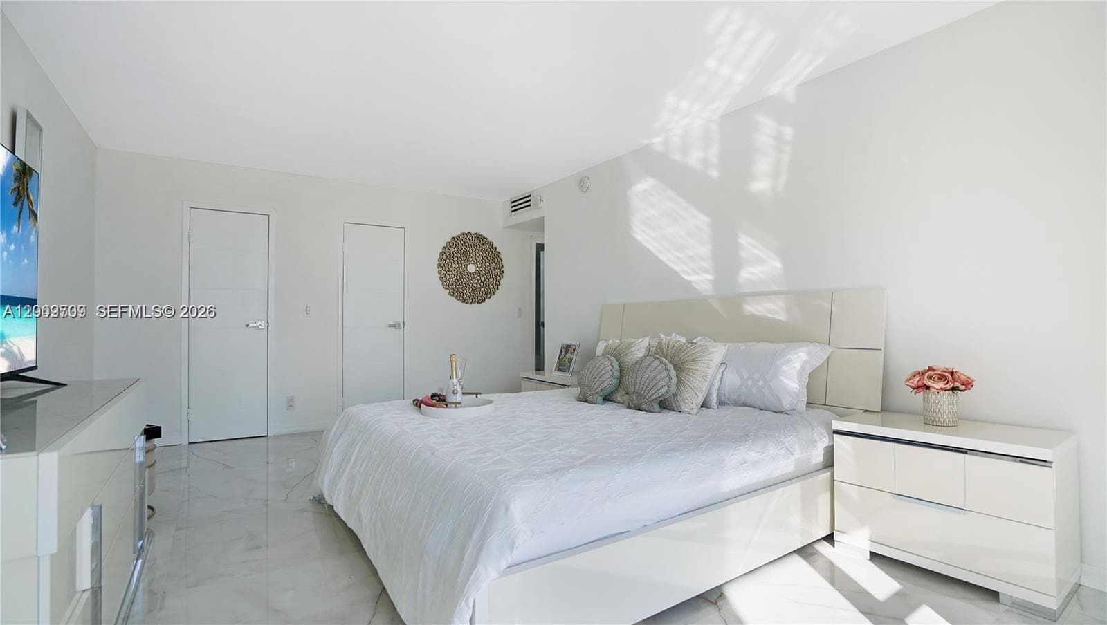 2017 Ocean Dr 1206 photo 23