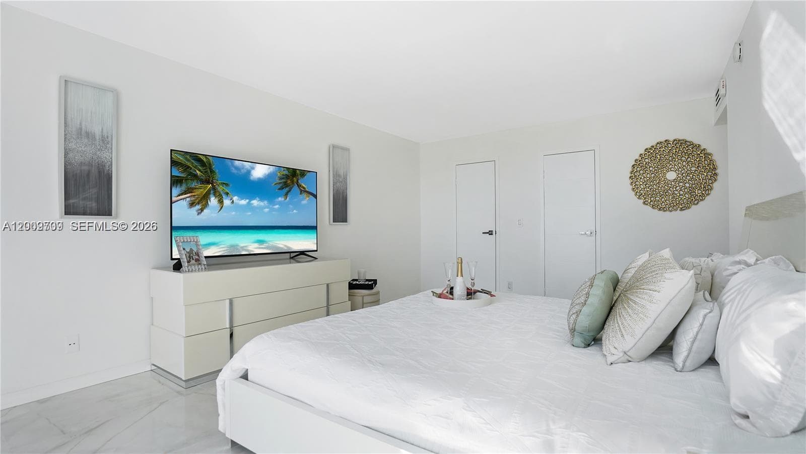 2017 Ocean Dr 1206 photo 22
