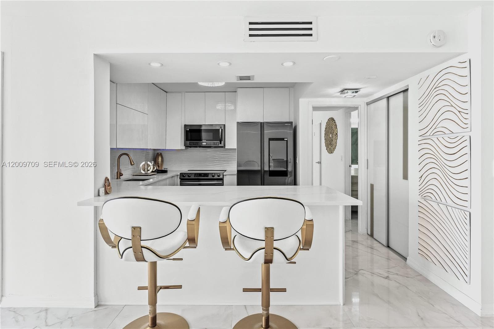 2017 S Ocean Dr 1206 photo 5