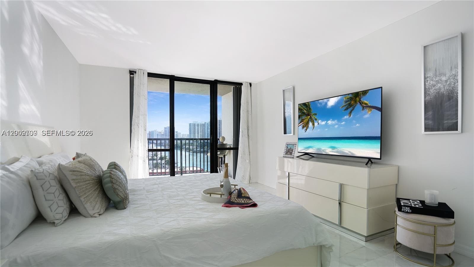 2017 Ocean Dr 1206 photo 21
